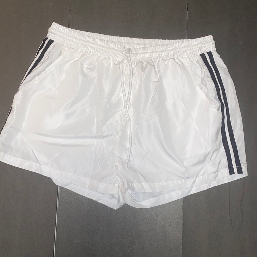 Love Tree Medium White Black 2 Stripe Draw String Athletic Shorts